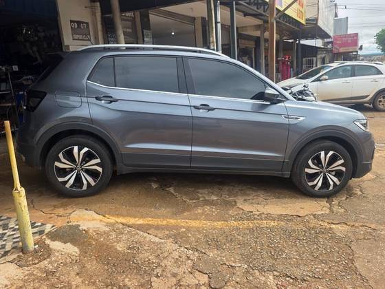 VOLKSWAGEN T-CROSS 1.4 250 TSI TOTAL FLEX HIGHLINE AUTOMÁTICO